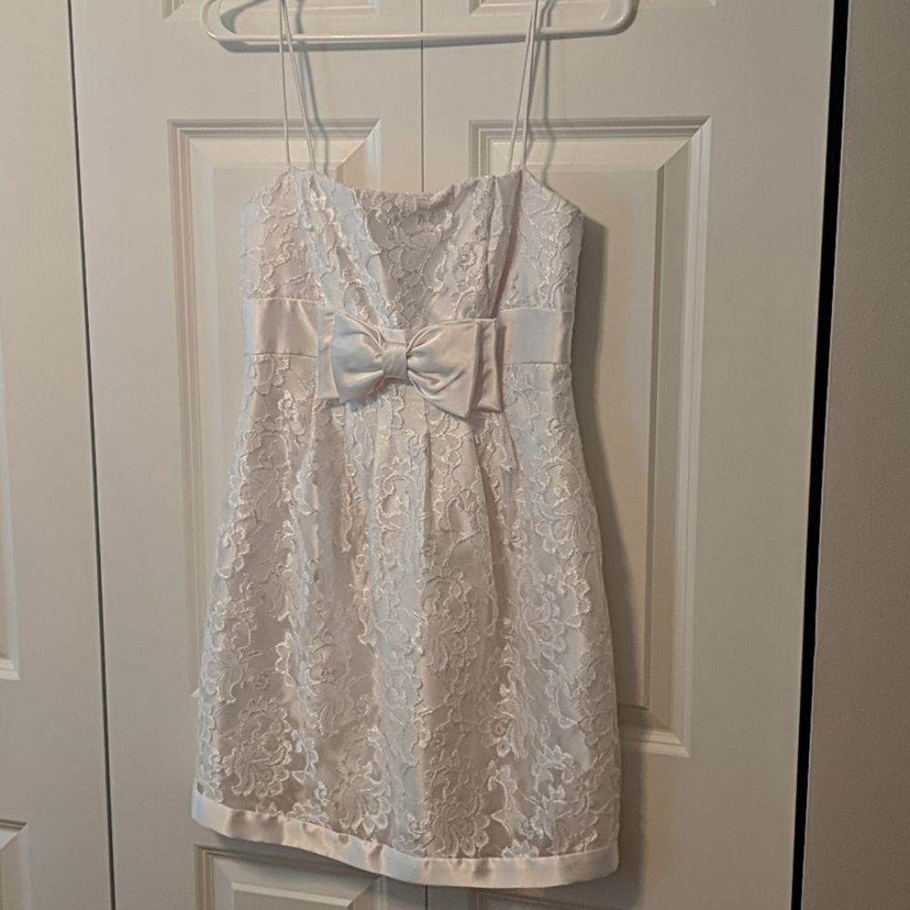 Jessica McClintock Lace & Satin dress
